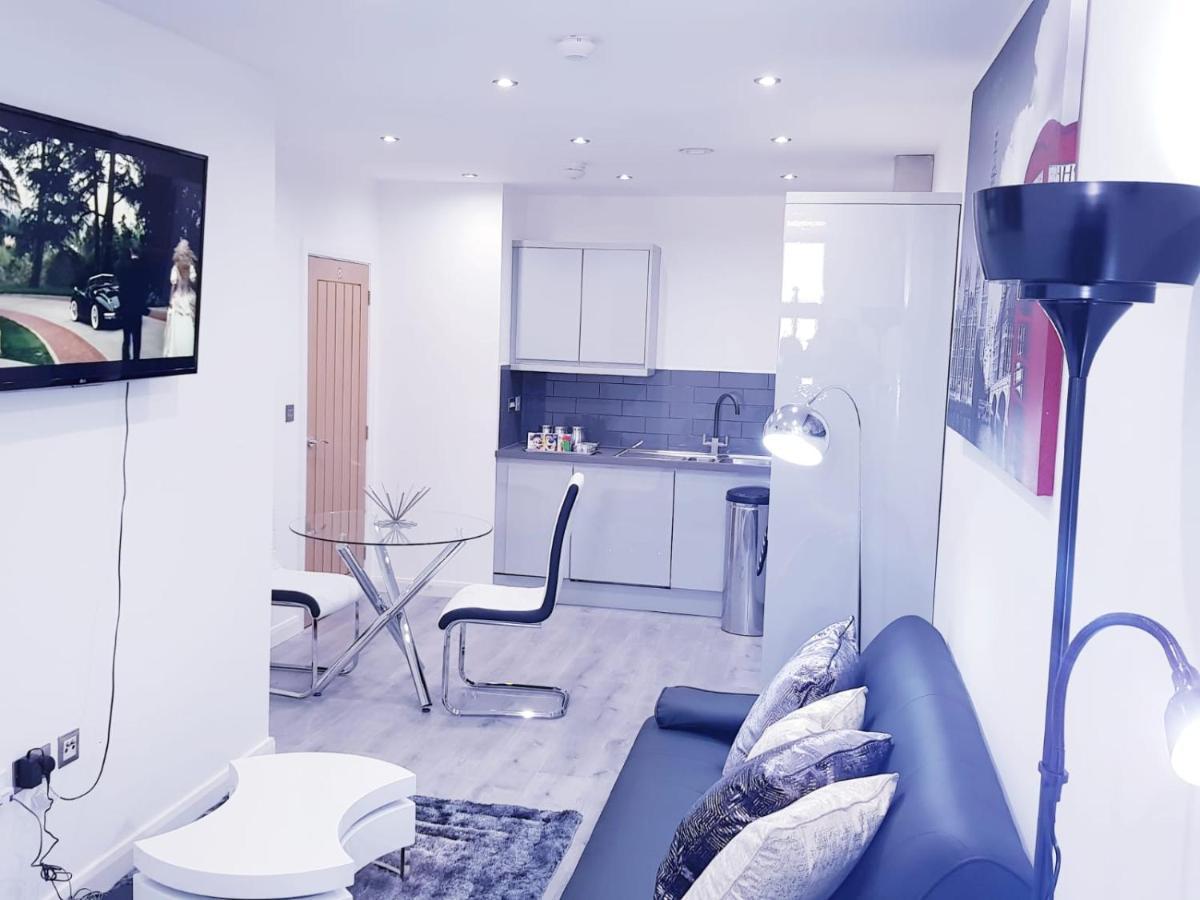 Z Home Apartments レスター エクステリア 写真