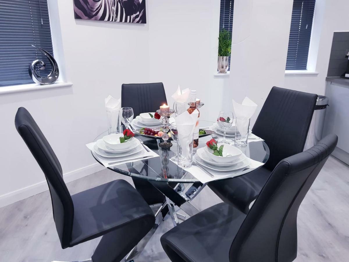 Z Home Apartments レスター エクステリア 写真