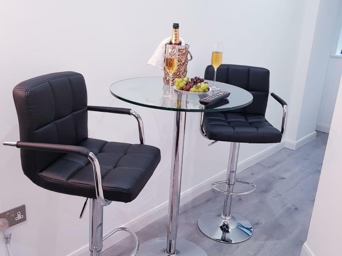 Z Home Apartments レスター エクステリア 写真