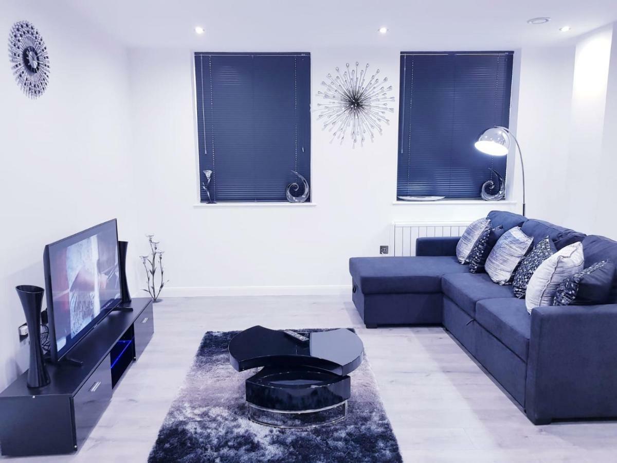 Z Home Apartments レスター エクステリア 写真